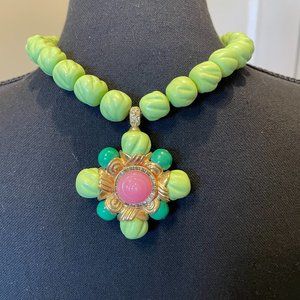 ROXANNE ASSOULIN Vintage 1980's - Beaded Necklace with flower medallion